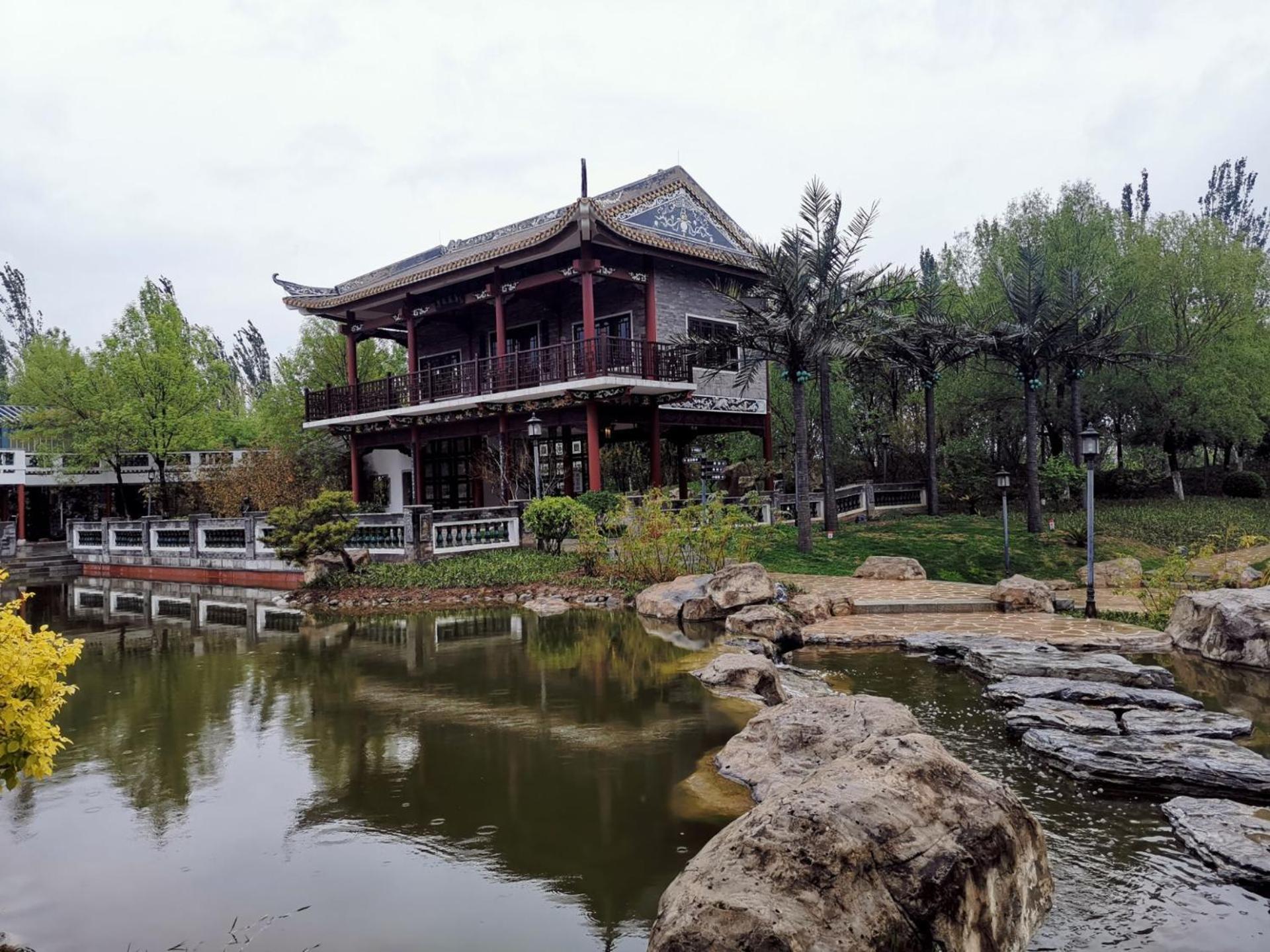 Tangfu Sanlitun Boutique Hotel---breakfast, Restaurant And Bar, Close To Tian'anmen Square Forbidden Temple Of Heaven, Laundry, Gym, Robot, Ticket Service, Located In Center Metro Line 2, One Station To Airport Express Beijing
