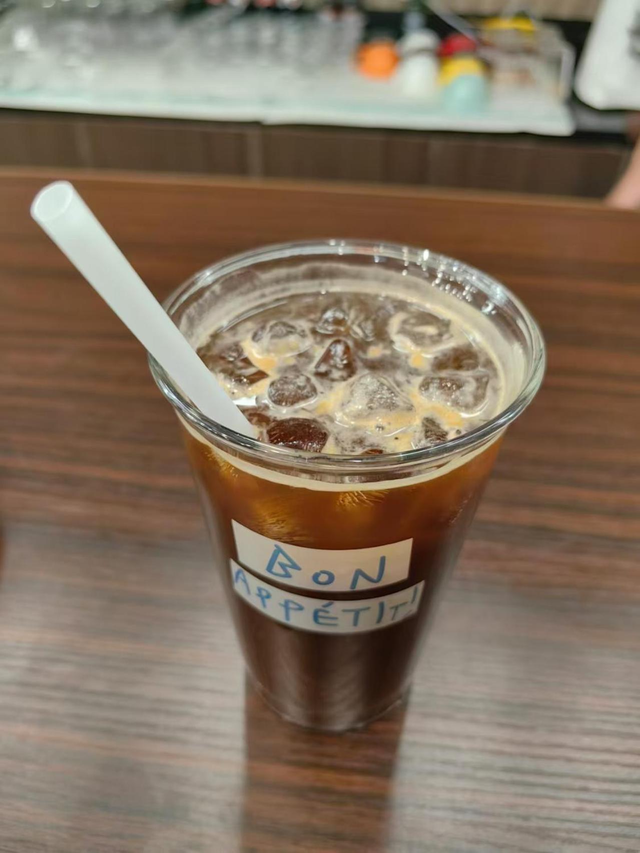 Tangfu Sanlitun Boutique Hotel---breakfast, Restaurant And Bar, Close To Tian'anmen Square Forbidden Temple Of Heaven, Laundry, Gym, Robot, Ticket Service, Located In Center Metro Line 2, One Station To Airport Express Hotel Beijing